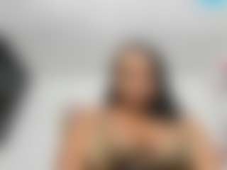 Live cam show with clodymalla22 - Brown Eyes on SmokeAndPoke