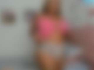 clodymalla22's Live Sex Cam Show