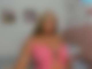 clodymalla22's Live Sex Cam Show