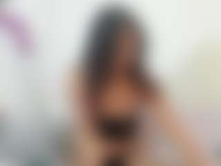 emma-honey22's Live Sex Cam Show