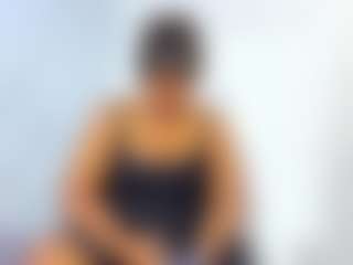 Live-Cam-Show mit Hanny - Brown Hair auf Camsoda