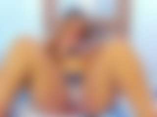 Live cam show with Hanny - Bedroom on Adult Interactions