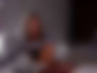 Live cam show with Evelina-fox - Living Room on Livezox