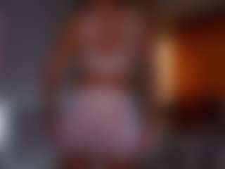 Live cam show with Evelina-fox - Living Room on madthumbs