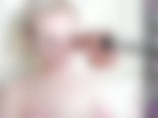 Live cam show with Kaya-Devis - Thong on Gym Cam Girls