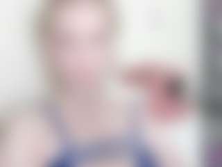 Live cam show with Kaya-Devis - Small Ass on Chatstar