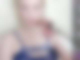 Live cam show with Kaya-Devis - Blonde Hair on https://playwithruby.com