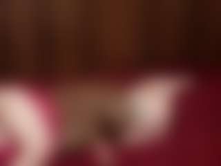 Live cam show with Ramora Rey - Nerd on livesuperchat.net