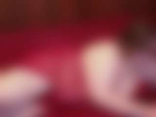 Live cam show with Ramora Rey - Pale on Camsoda