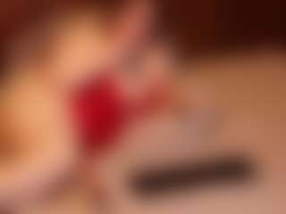 Live cam show with Ramora Rey - Amateur on Camsoda