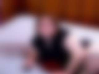 Live cam show with Ramora Rey - Gamer on Stripli.com