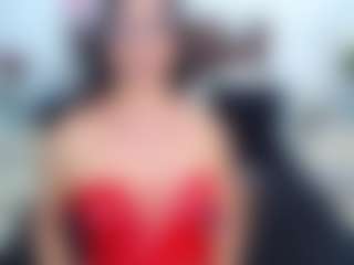 Live cam show with NewYoselinTS - Chubby on Lustler