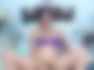 NewYoselinTS's Live Sex Cam Show