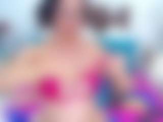 Live cam show with NewYoselinTS - Chubby on xplaylive.com