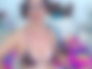 Live cam show with NewYoselinTS - Chubby on Camsoda