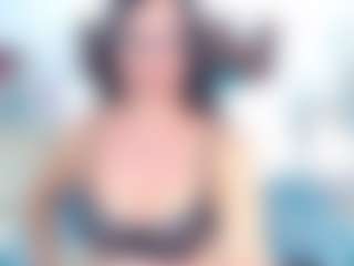 Live cam show with NewYoselinTS - Cumshot on madthumbs