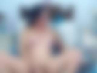 Live cam show with NewYoselinTS - Black Hair on Camsoda