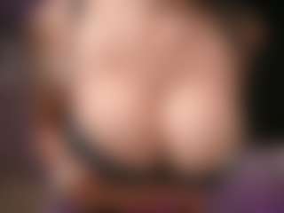 AmyWalkerX's Live Sex Cam Show