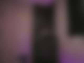 Live cam show with AmyWalkerX - Bedroom on sexytreat.net