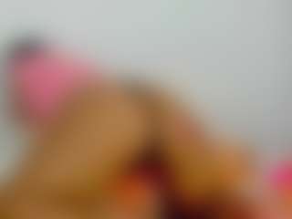 mohannah1's Live Sex Cam Show