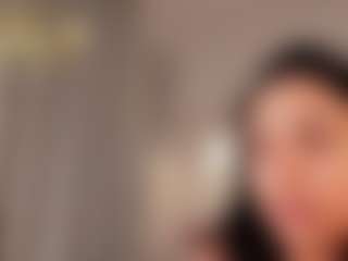 Live cam show with Miisscanela - Fingering MILF on instabang