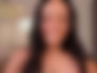 Live cam show with Miisscanela - Athletic BBW on Milfs Live