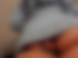 Miisscanela's Live Sex Cam Show