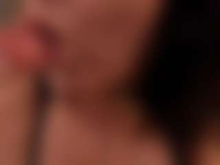 Live-Cam-Show mit Miisscanela - Cosplay Curvy auf Camsoda