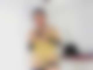 Doll-Queenn's Live Sex Cam Show