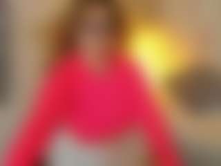 Live cam show with gisela27 - Glasses on Camsoda