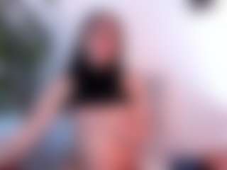 Live cam show with 1m-amber - Thong on liverealitysex.com