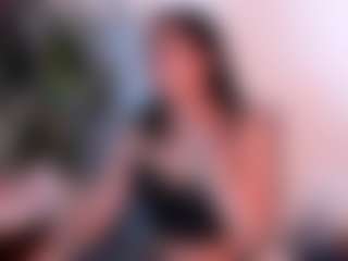 Live cam show with 1m-amber - Solo on Free Soda