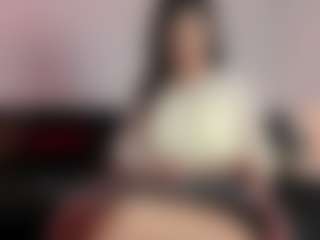 Pantyhose and Milf Alessa's Live Sex Cam Show