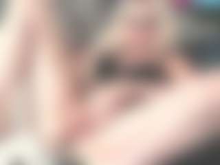 Live cam show with miabella - Neon Hair on livesuperchat.net
