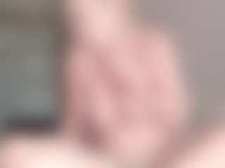 Live cam show with Alicia-Sage - Grey Eyes on Camsoda