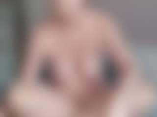 Live cam show with Alicia-Sage - Bondage on SquirtSoMuch