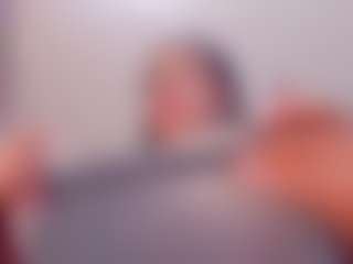 Live cam show with Irina-Foxx1 - Smoking on StripNow