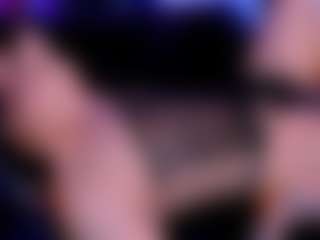 Live cam show with anali-myerss - Tease on Camsoda