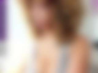 CCSummerz's Live Sex Cam Show