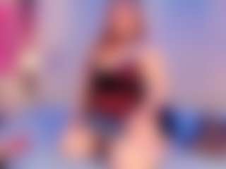 Live cam show with Julia Davis - Bdsm Young Adult on makecum.org