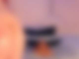 Julia Davis's Live Sex Cam Show