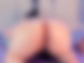 Live cam show with Julia Davis - Facefuck on xxxlivecams.org