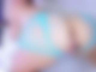 Live cam show with MelanieKlaus - Control on TeamSkeetLive