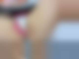 Live cam show with MelanieKlaus - Hairy Pussy Teen (18+) on xxxlivecams.org