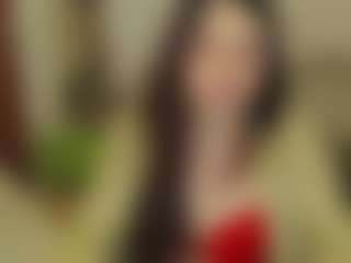 Live cam show with SophieFantasys - Dominican on Milfs Live
