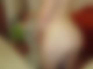 Live cam show with SophieFantasys - Gray Eyes on xDating