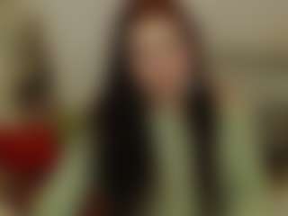 Live cam show with SophieFantasys - Colombia on Streamer API