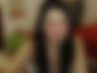 Live cam show with SophieFantasys - Muscular on StripNow