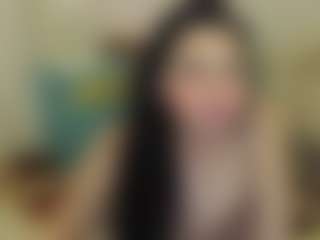 Live cam show with SophieFantasys - Dutch on Camsoda