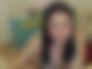 Live cam show with SophieFantasys - English on hotwifechat.live